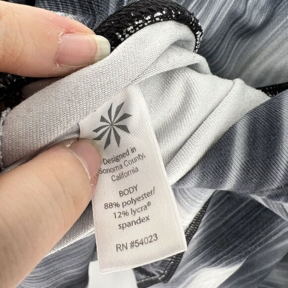 Athleta Chaturanga Womens Active High Rise Tight Leggings Alpine Pattern Size M - Picture 5 of 5